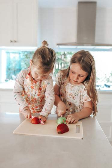 Kiddikutter Kids Knife - Red - BentoBliss