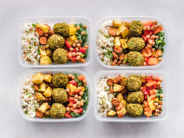 8 Easy Lunch Ideas for Work Using Food Containers - BentoBliss