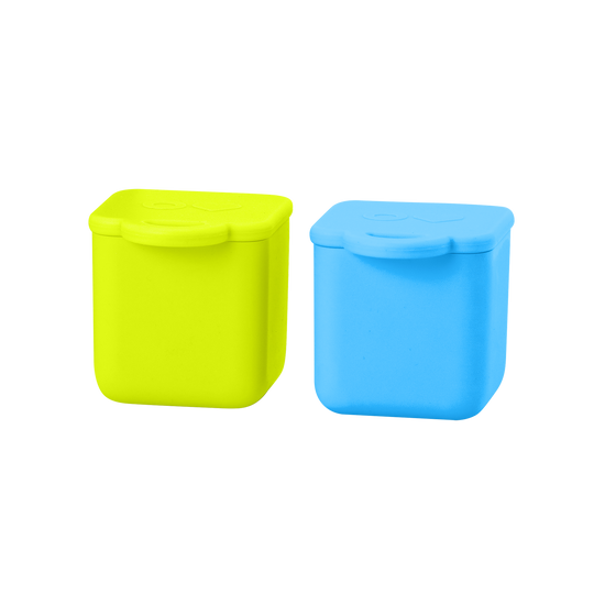 Omie silicone snack container blue and lime colour