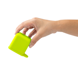 Omie silicone snack container lime colour