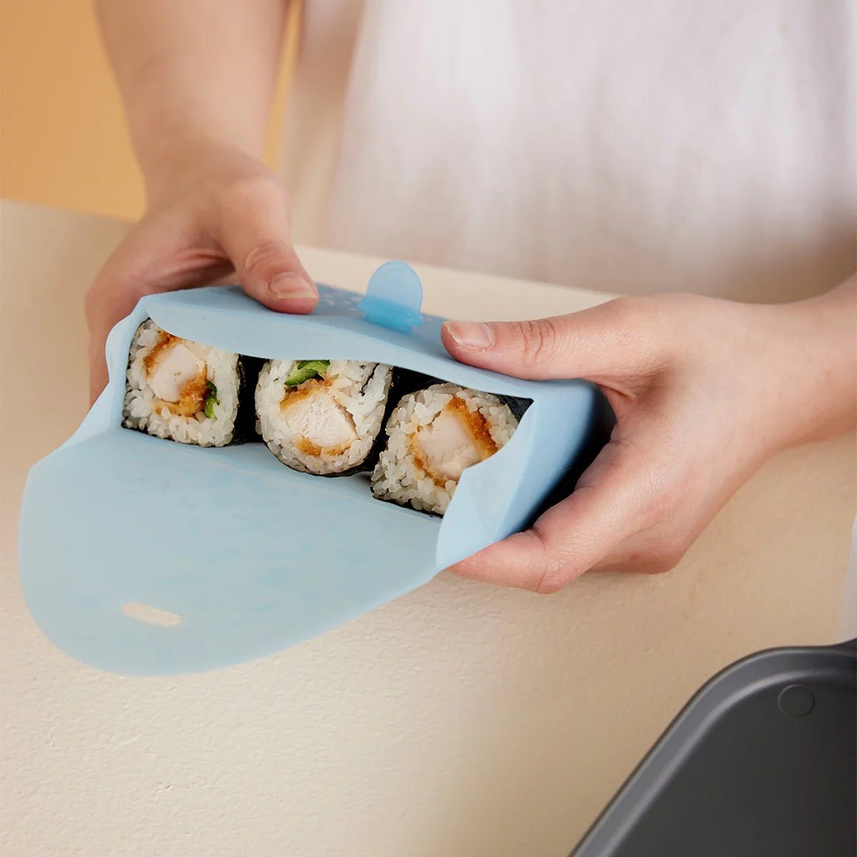 B.Box Silicone Lunch Pocket - Ocean - BentoBliss