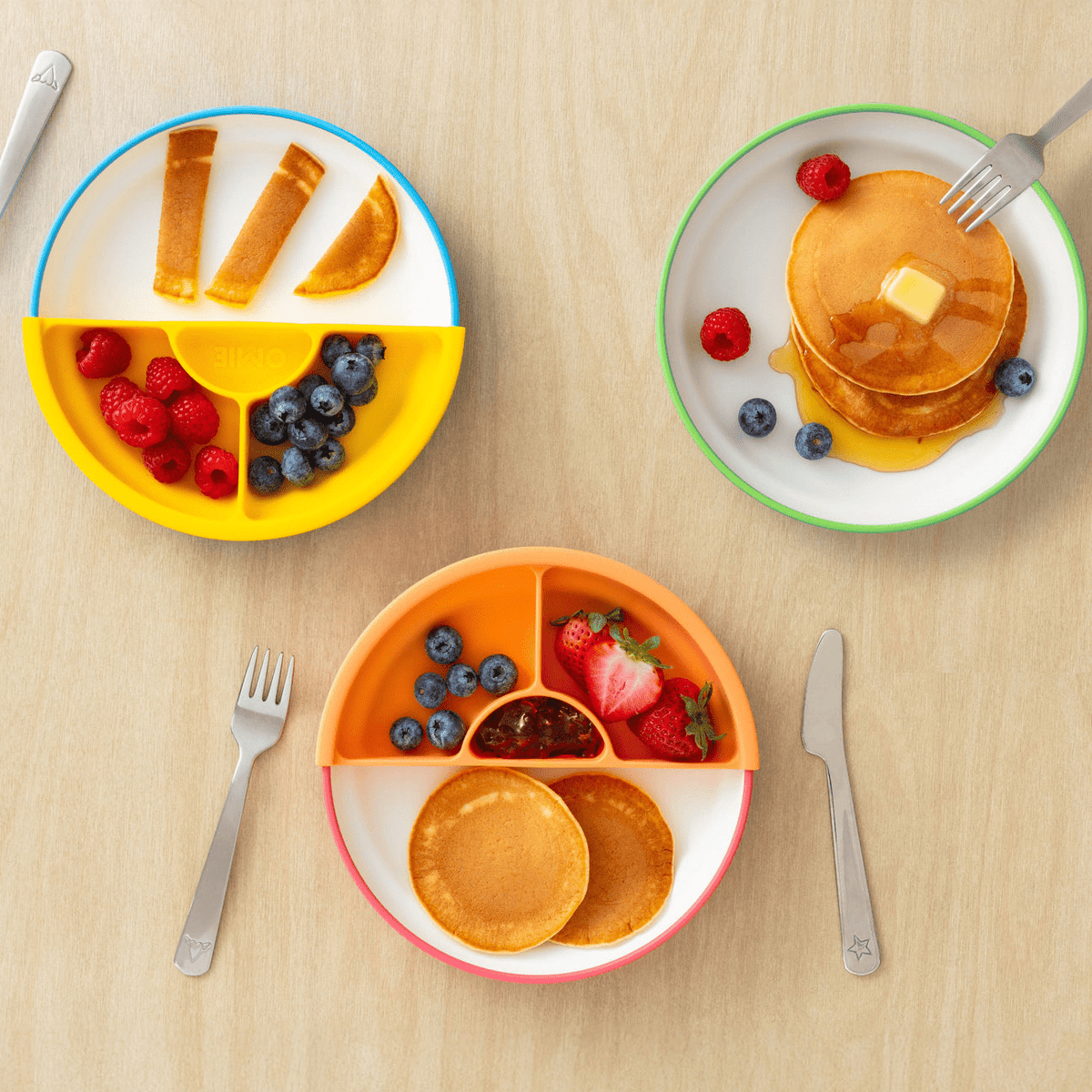 Omie Easy Scoop Plate With Divider - Blue - BentoBliss