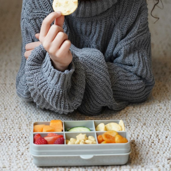 Melii Snackle Box Mini Teal - filled with snacks