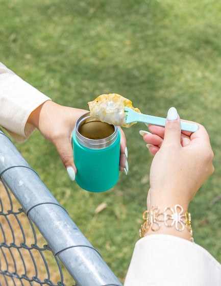 MontiiCo Insulated Snack Pot - Mojito lifestyle