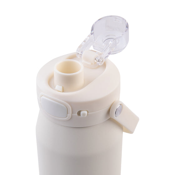 Oasis Ceramic Lined Stainless Steel Capri Drink Bottle 750ml cream lid close-up with flip-open clear cap and push-button pour spout.