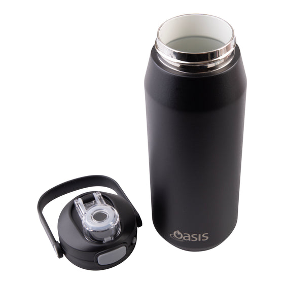 Oasis Ceramic Lined Stainless Steel Capri Drink Bottle 750ml matte black bottle with removable handled lid and wide ceramic-lined mouth.