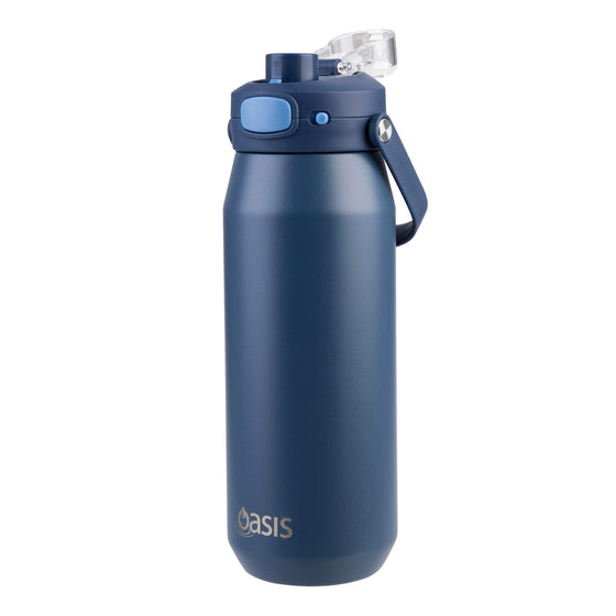 Oasis Ceramic Lined Stainless Steel Capri Drink Bottle 750ml deep blue bottle with open transparent drinking cap and side carry loop.
