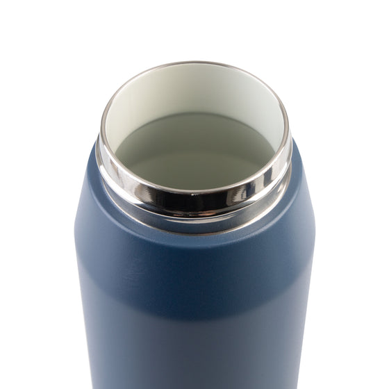 Oasis Ceramic Lined Stainless Steel Capri Drink Bottle 750ml navy wide-mouth close-up showing polished rim and smooth ceramic interior.
