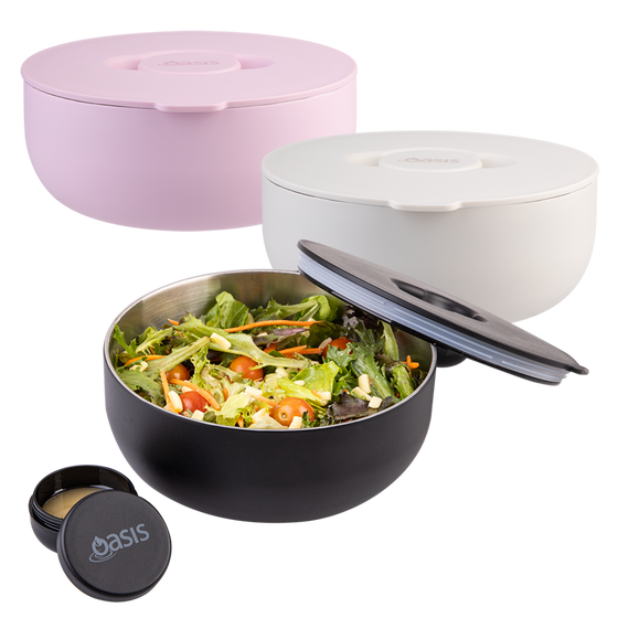 Oasis Fresh n Go bowl with multiple lids on a white background