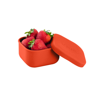 Omie snack silicone container red colour with strawberries