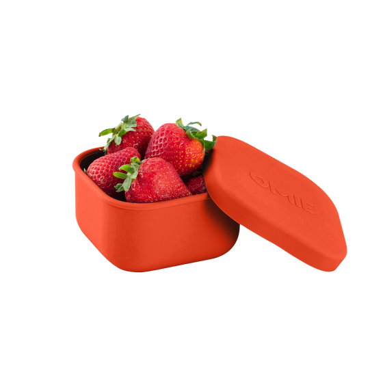 Omie snack silicone container red colour with strawberries