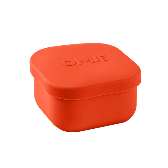 Omie Snack Silicone Container Red