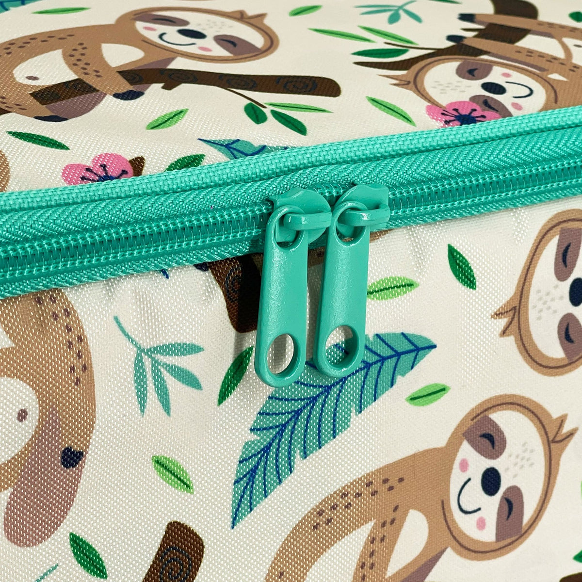 Sachi Insulated Lunch Bag & Bottle Bundle - Sleepy Sloths - BentoBliss